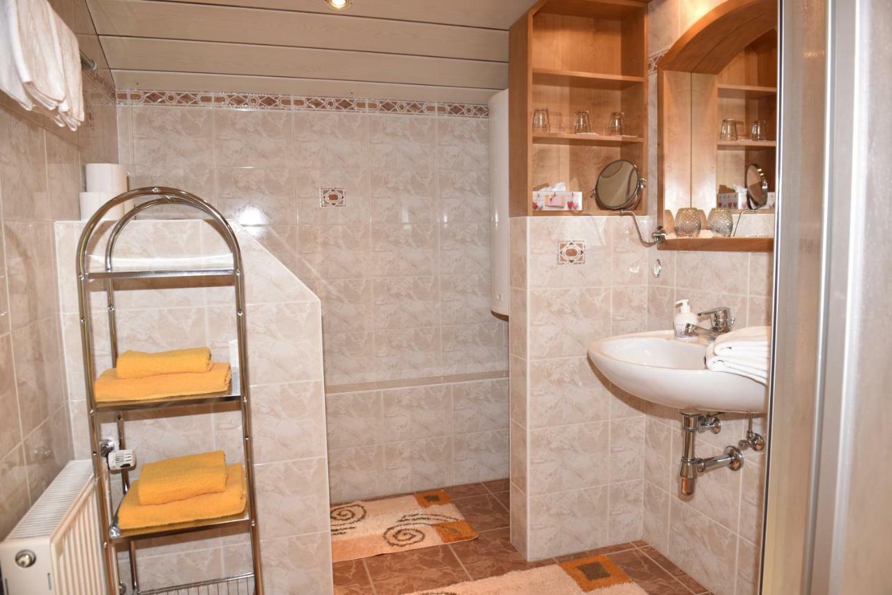 Appartement Haus Sonnenschein Mariapfarr Extérieur photo